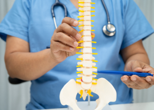 Microscopic &amp; Endoscopic Discectomy for Sciatica | Advanced Spine Treatment in Lucknow | Dr. San