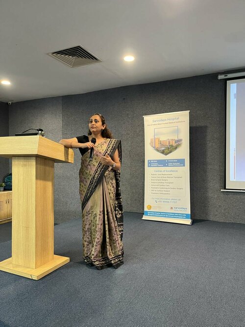 Dr Ritu Jha|Faridabad,Faridabad