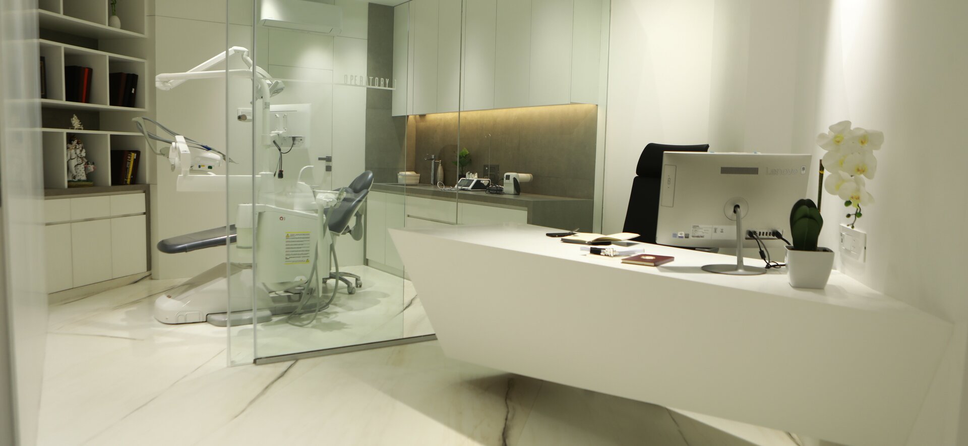 Banner of Tapadiya's Dental Casa