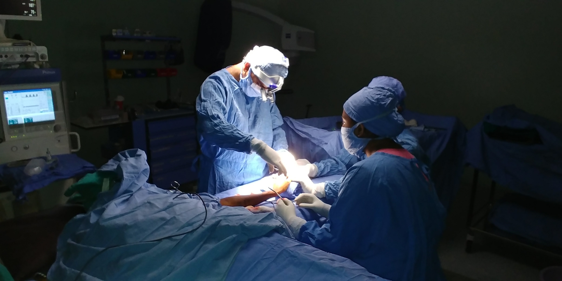 Shubhamkar hand clinic - banner photos