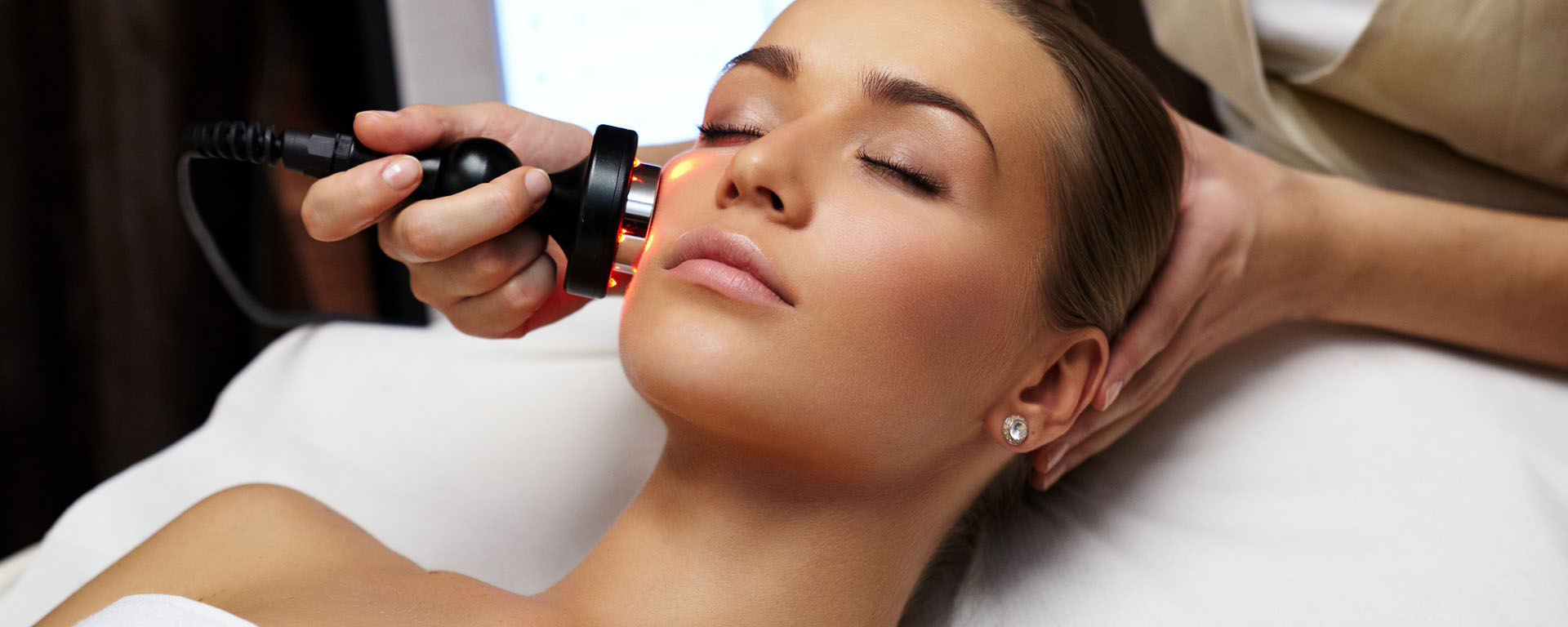 Dr. SANDHYA'S SKIN & HAIR CLINIC - banner photos