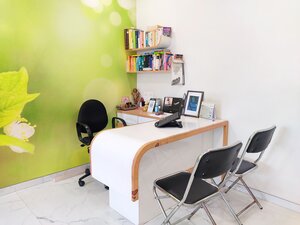 Consultation Room - Karve Road