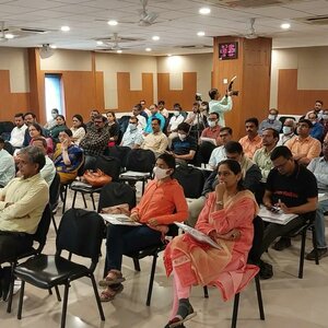 Dr. Preeti presenting case with Audience