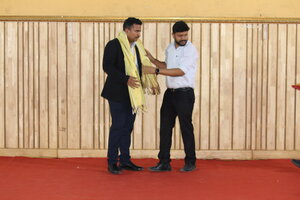 Photo : Dr. Pramod Surve presenting at conference