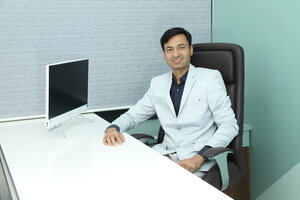 Dr. Parag Gulhane