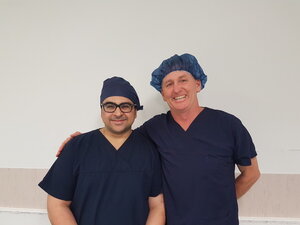 Photo : Dr Arora undertook Fellowship training with Dr Peter Annear, one of Australia&rsquo;s leading knee arthroscopy, ACL and hamstring surgeons