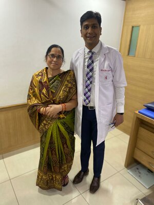 Dr. Ajay Kothari with patients - Dr. Ajay Kothari - Spine Surgeon | Shivaji Nagar, Pune
