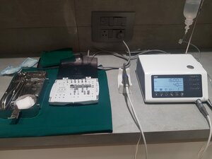 Photo : NSK Surgic Pro implant motor