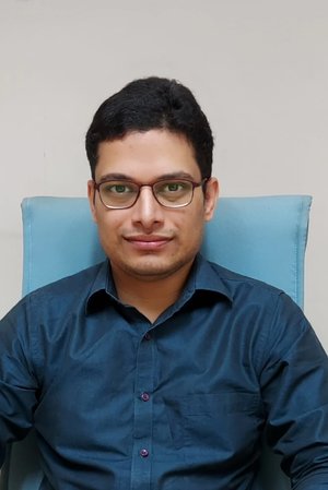 Photo : Dr. Mayank Pathak