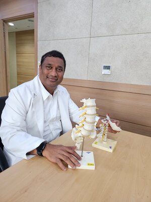 Poornanand Goru Specialist Spine Surgeon|Rowley,Park