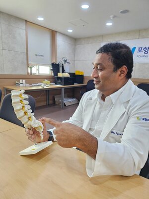 Poornanand Goru Specialist Spine Surgeon|Rowley,Park