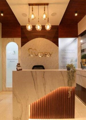Photo : Ivory Dental Clinic &amp; team