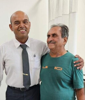 Photo : Patient operated for cancer, 2 weeks after surgery.