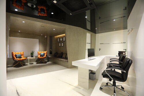 Team of expert at Tapadiya's Dental Casa